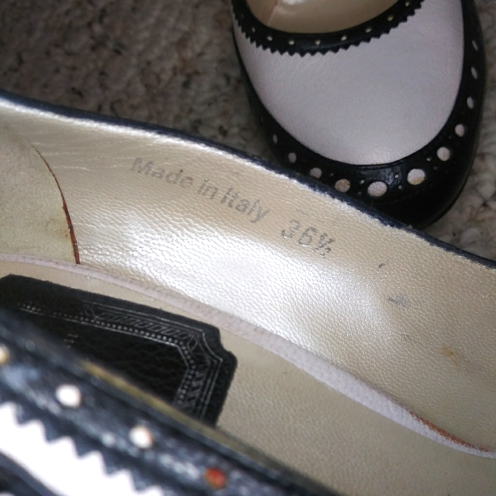 Vintage Christian Dior Ivory & Black Menswear Inspired/Retro 1940's Brogue Pumps - Picture 13 of 16